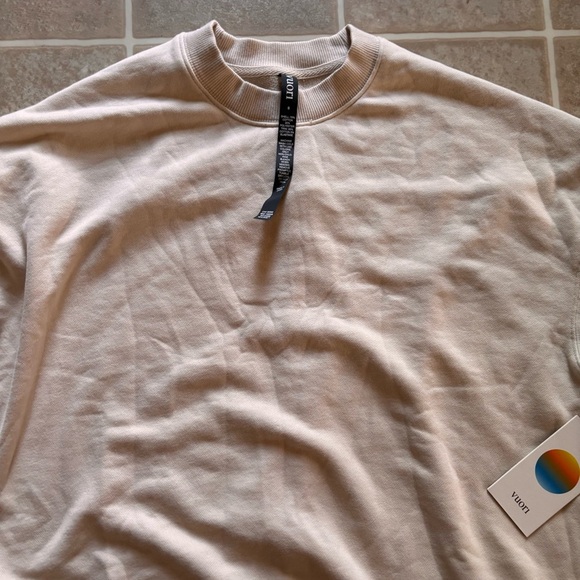 Cream Sweatshirt - Picture 6 of 7